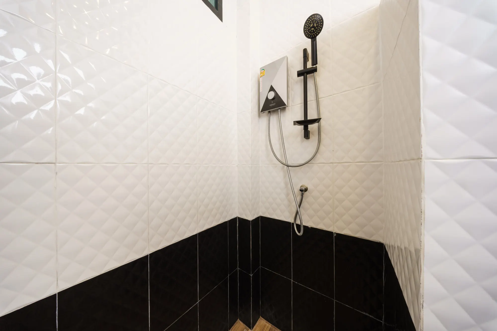 Rain shower bathroom at Arterra Haven